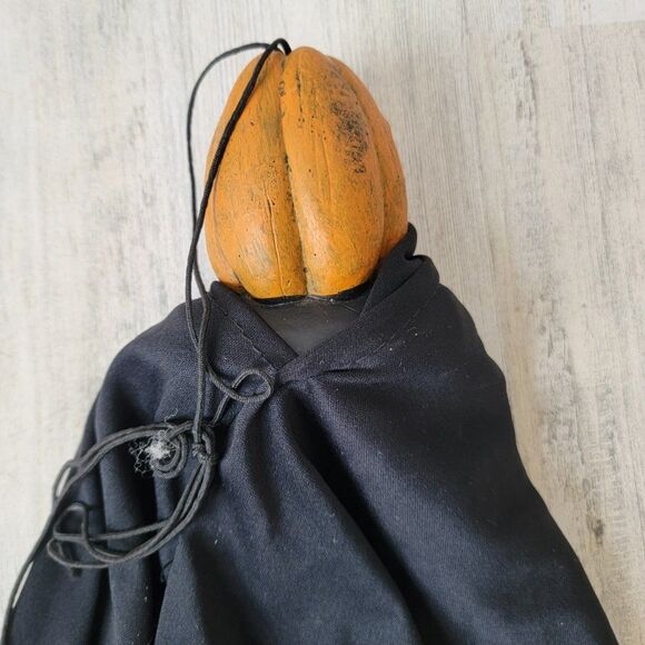 Paper magic group AS IS jack o lantern hanging head Halloween scary decor - Picture 5 of 6